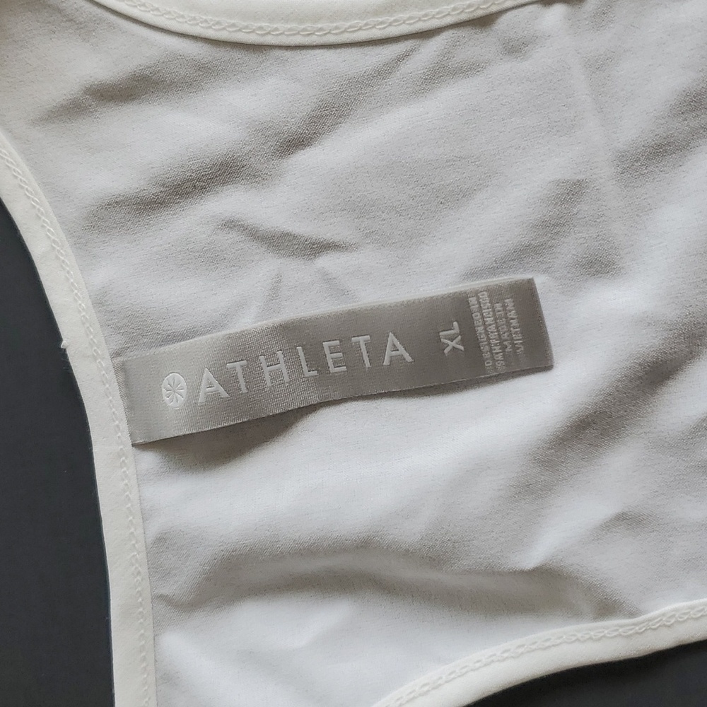 Athleta NWT Yosemite Tank Top White, Size XL - Picture 3 of 6